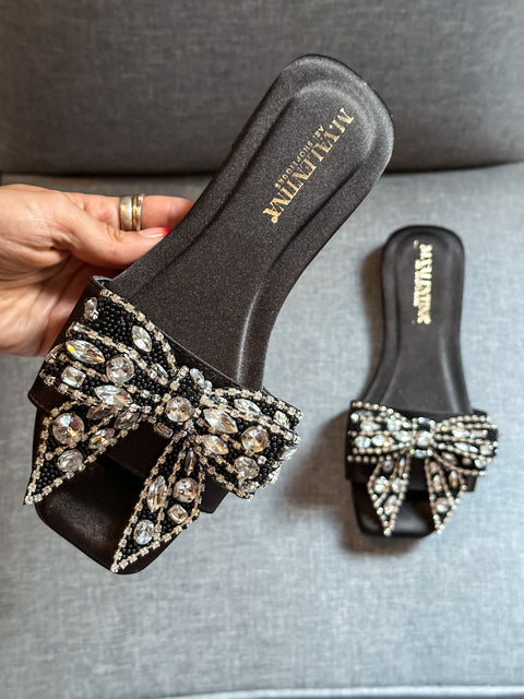 Diamond Knot Black Sandals