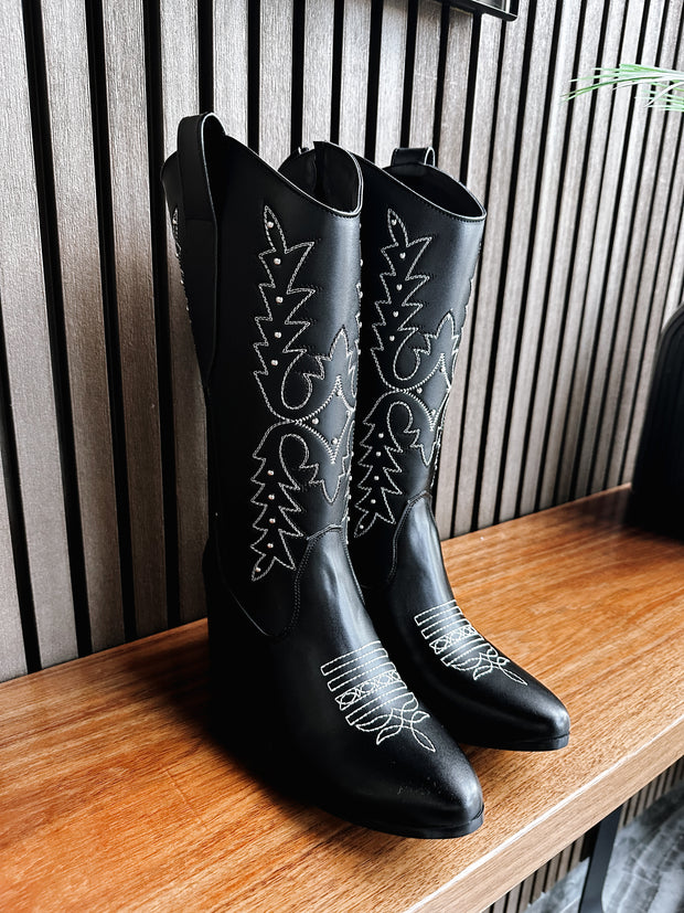 Brava Black Boots