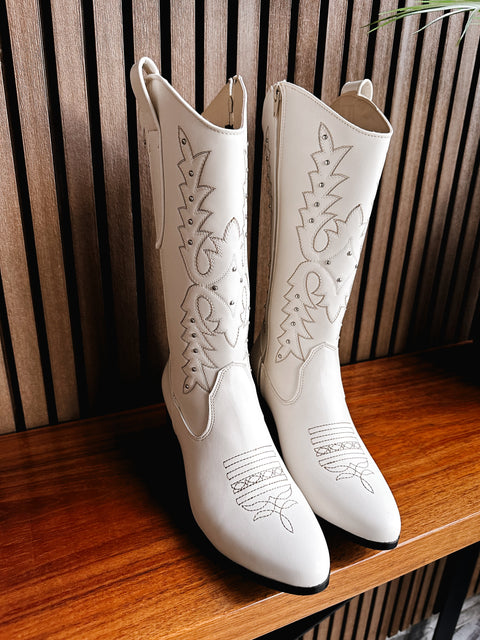 Brava Latte Boots