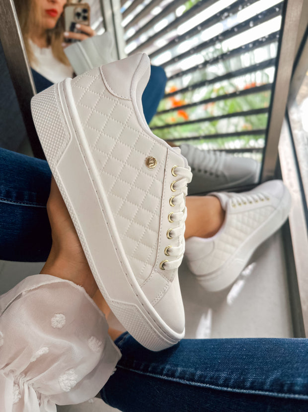 Reno Bold Square White Sneakers