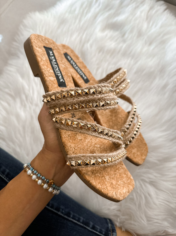 Malibu Glamour Yute Studs Sandals