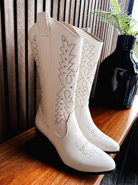 Brava Latte Boots