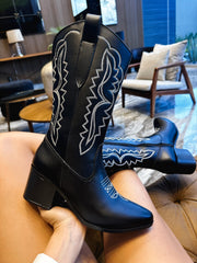 Praga Black Boots