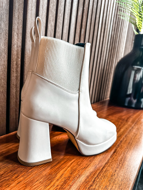 Ribeira Latte Boots