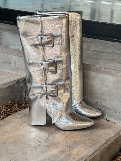 Hilton Silver Boots