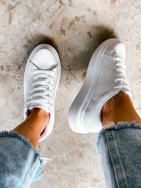 New York Drilo All White Sneakers