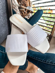 Aloha Fabric White Sandals