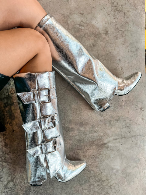 Hilton Silver Boots