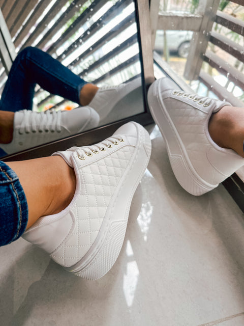 Reno Bold Square White Sneakers