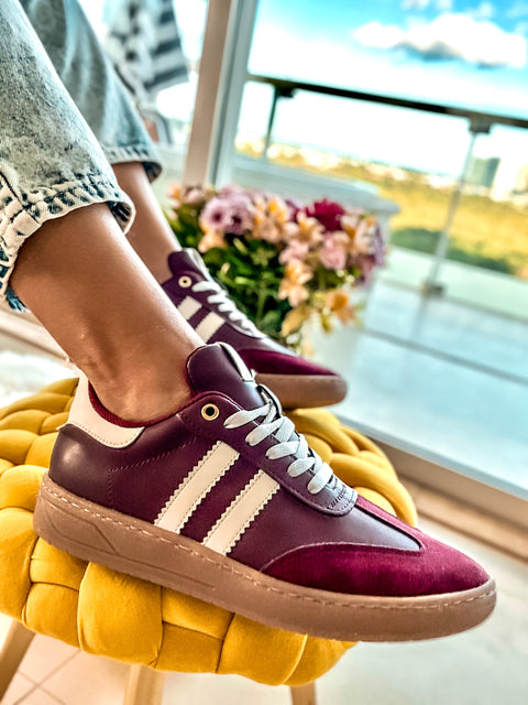 Sporty Valentina Burgundy Sneakers