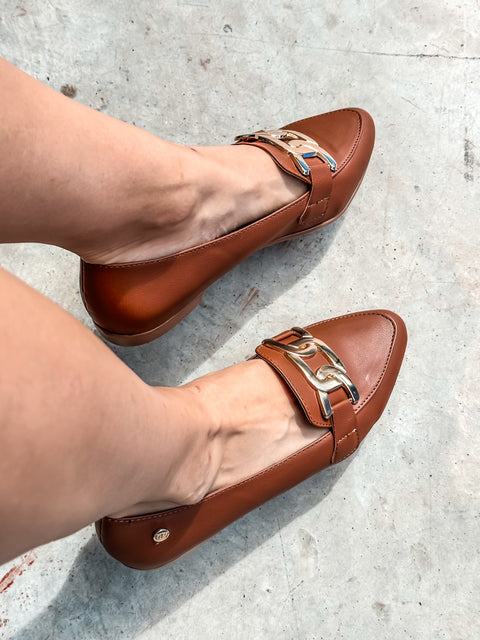 Flats Ina Gold Brown