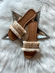 Isla Chail White Sandals