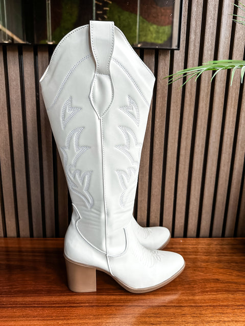 Sintra Latte Boots